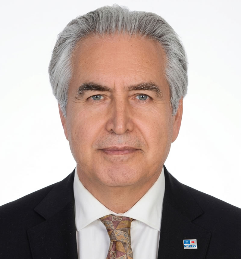 Prof. Dr. M. Öcal OĞUZ